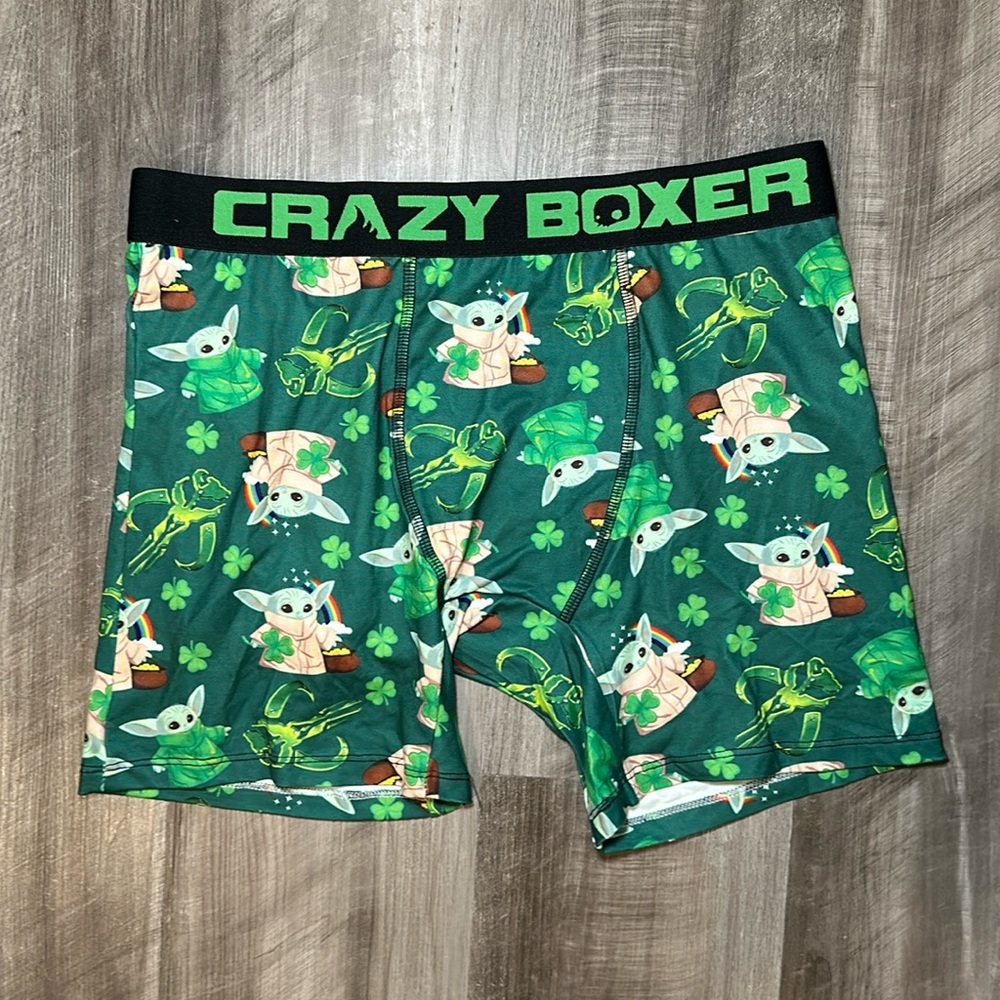 Star Wars The Mandalorian Baby Yoda Shamrock Crazy Boxer Boxer Brief - XL